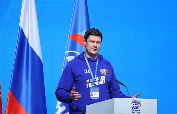 Александр Амелин